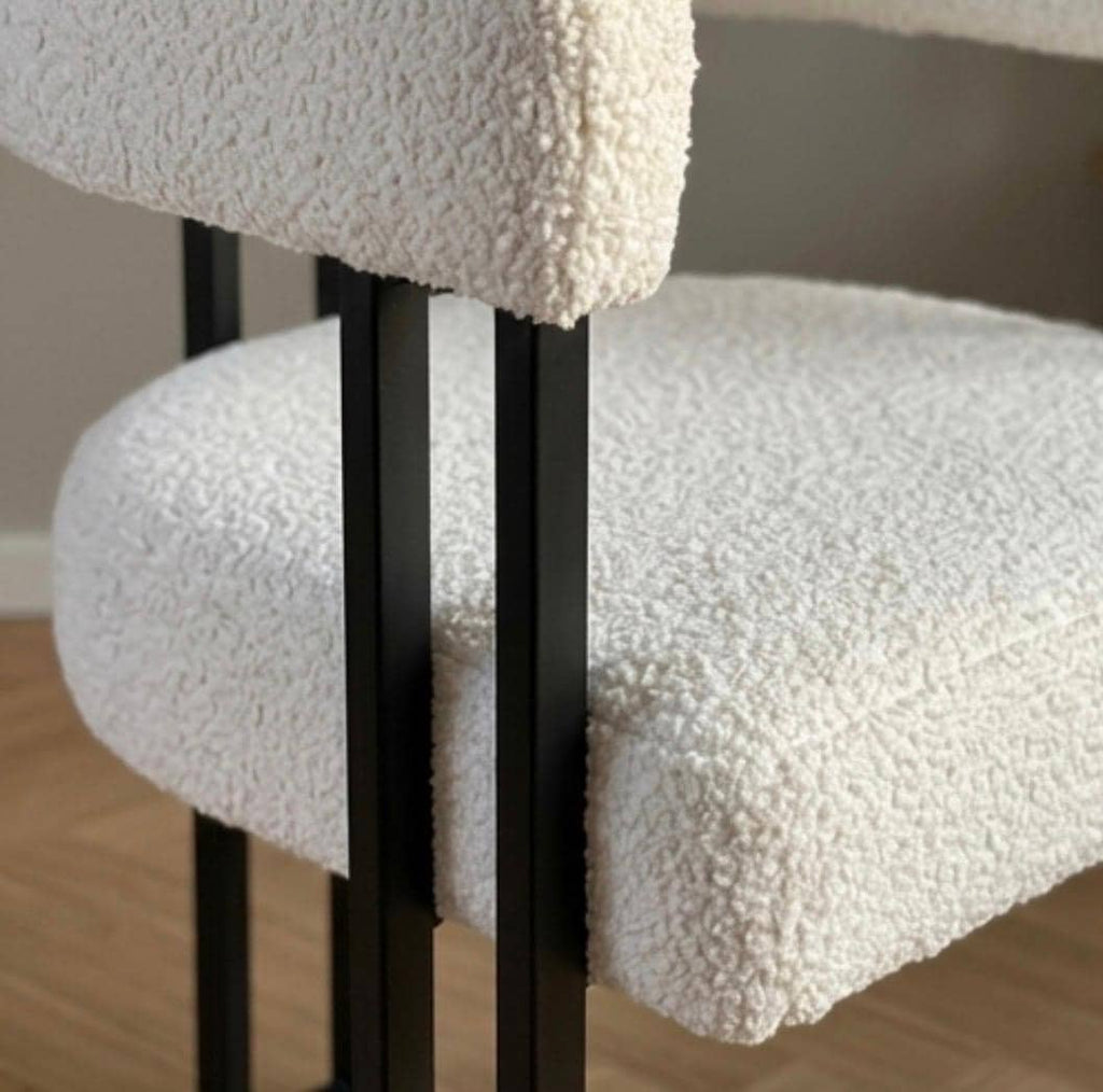 Set of 2 Off White Armchairs | 18.5" Height | Dining Room Seat | Modern Style