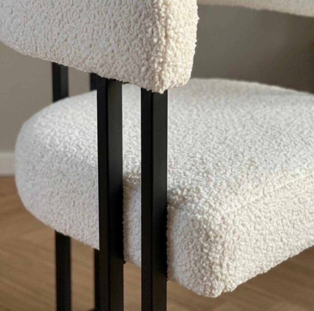 Set of 2 Off White Armchairs | 18.5" Height | Dining Room Seat | Modern Style