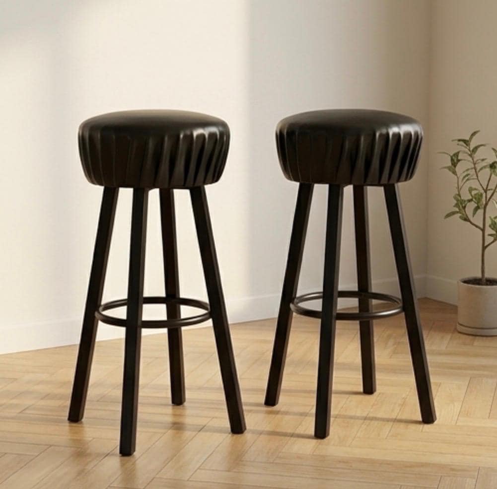 Set of 2 Black Bar Stools | 31.5" Height | Kitchen Island Counter Seat | Modern Style