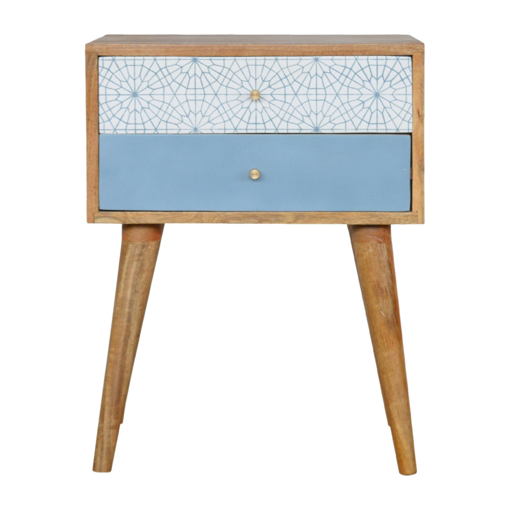 Table de chevet bleu à motifs