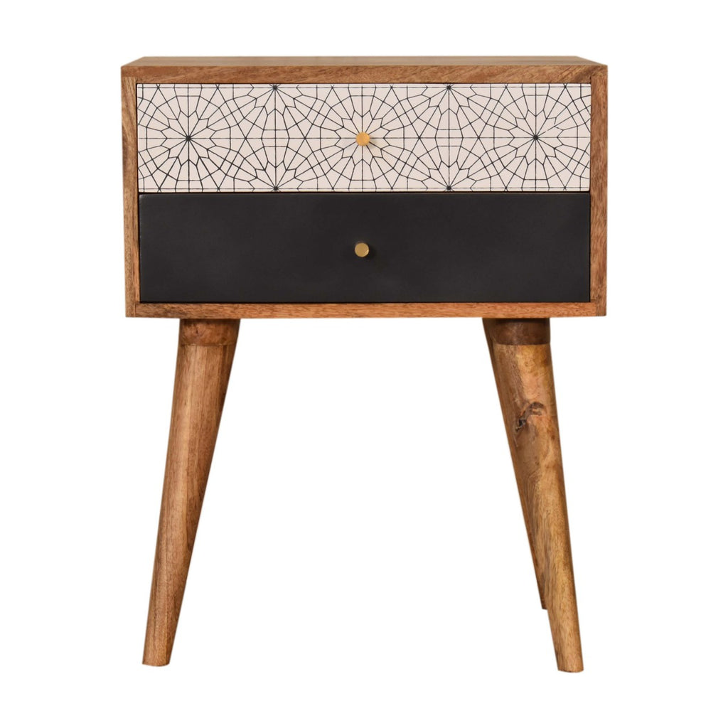 Table de chevet noir à motifs