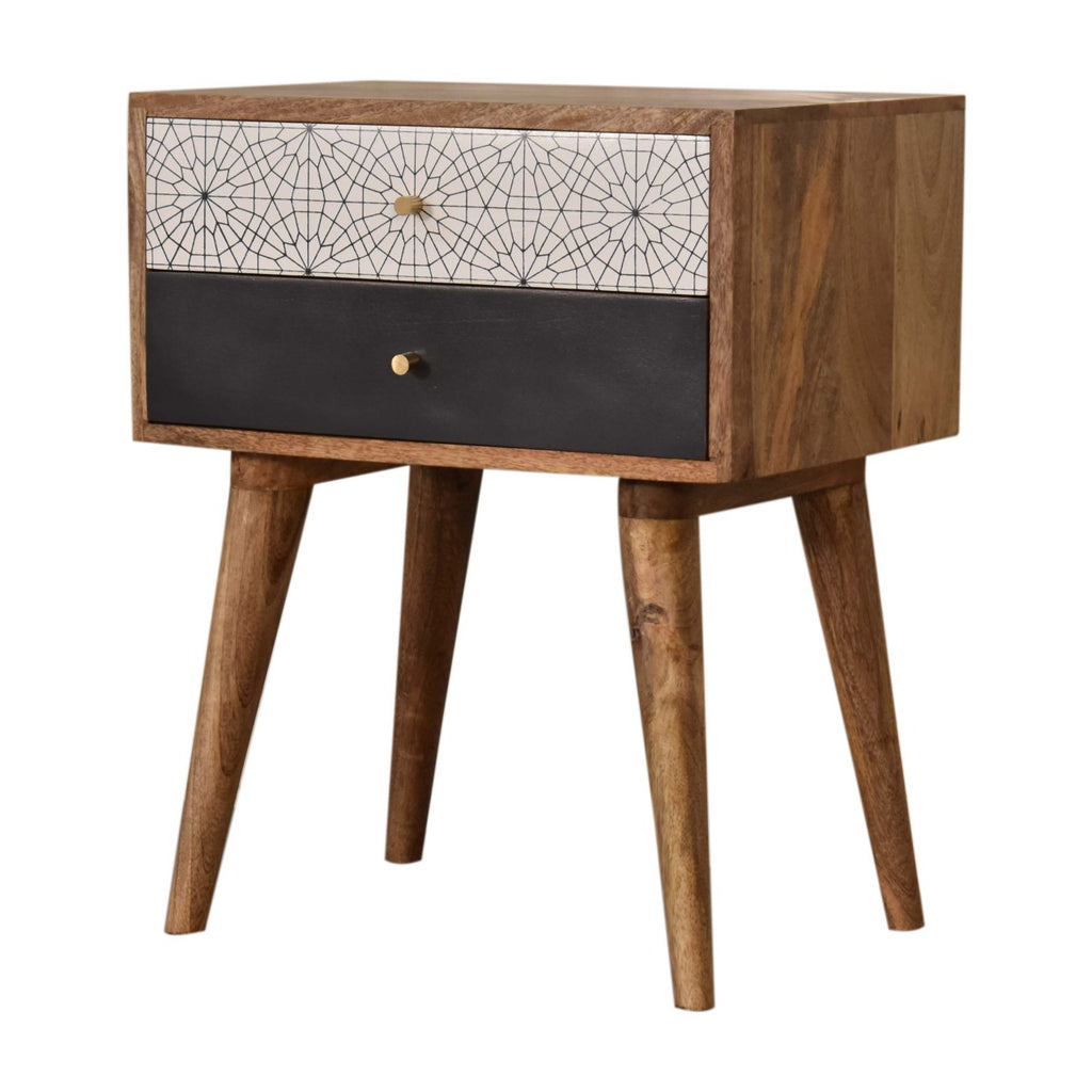 Table de chevet noir à motifs