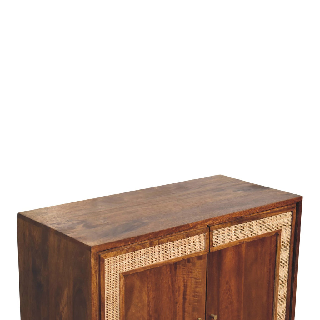 Buffet sculpté châtaigne