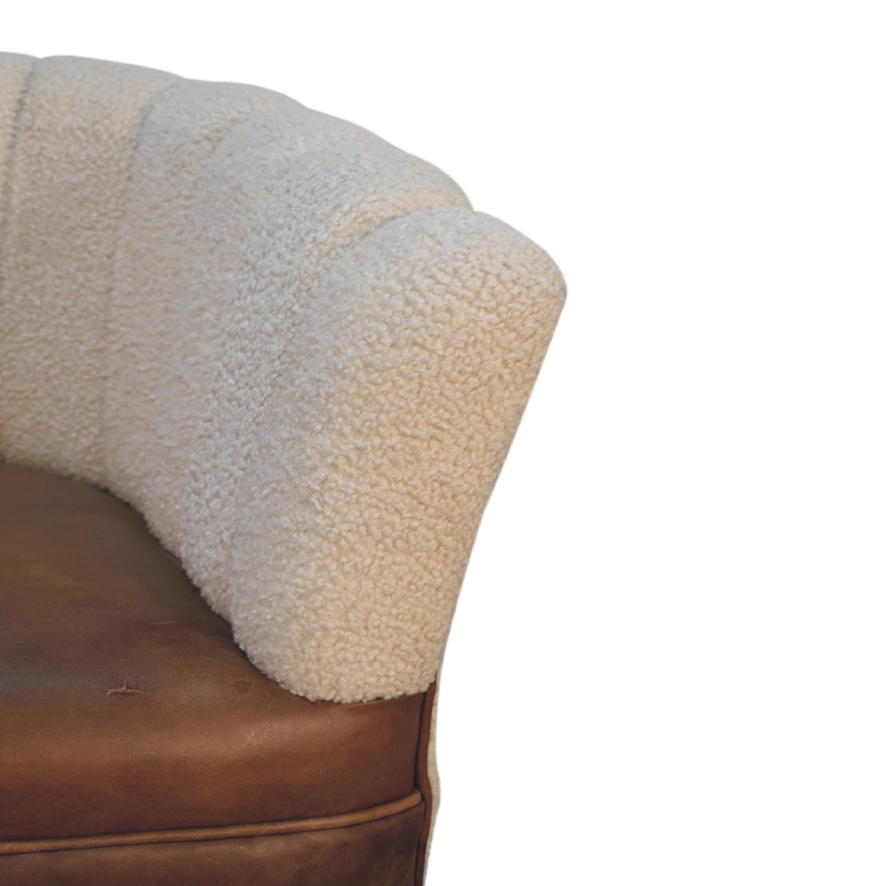 Fauteuil bouclé crème buffle