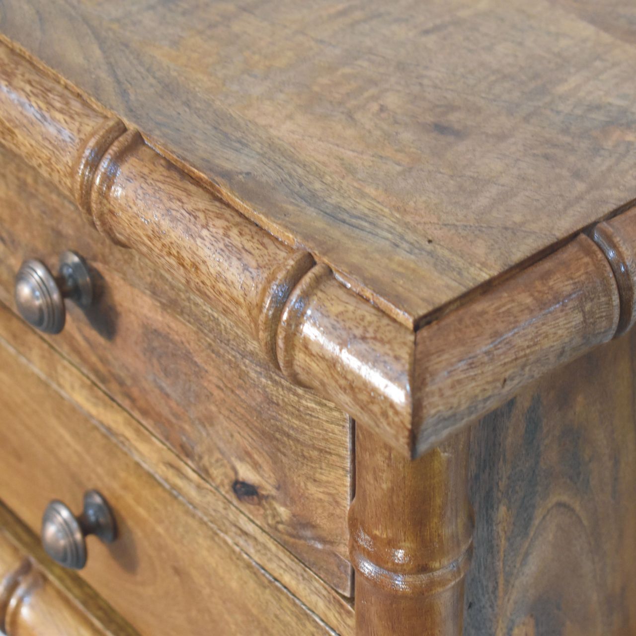 Table de chevet bambou ambré chêne Finish