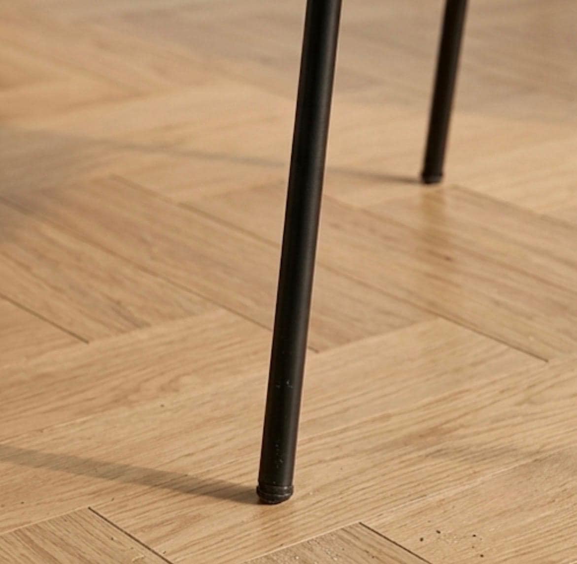 Set of 4 Black Dining Chairs | 18.5" Height | Dining Room Seat | Modern Style