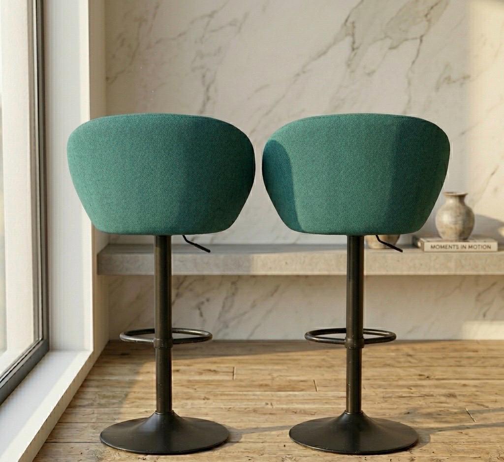 Black Swivel Bar Stool | 31.5" Height | Kitchen Island Counter Seat | Modern Style