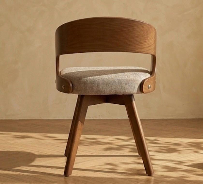 Compact Swivel Bar Stool - Smooth Turn, Sturdy Frame